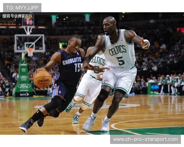 NBA球队战术布置新风向：小球回归还是强体内线？