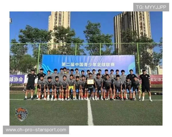 俱乐部青训成果展在本地文化节亮相赢得掌声，青训联赛