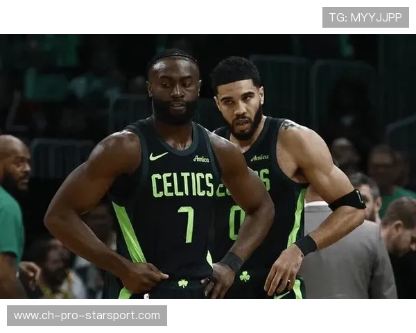 凯尔特人双星合砍60分,防守端同样稳健,凯尔特人对战 凯尔特人双星合砍60分,防守端同样稳健,凯尔特人对战