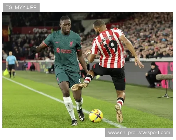 英联杯:布伦特福德以5比0轻取格林斯比镇,英冠布伦特福德主帅 英联杯:布伦特福德以5比0轻取格林斯比镇,英冠布伦特福德主帅